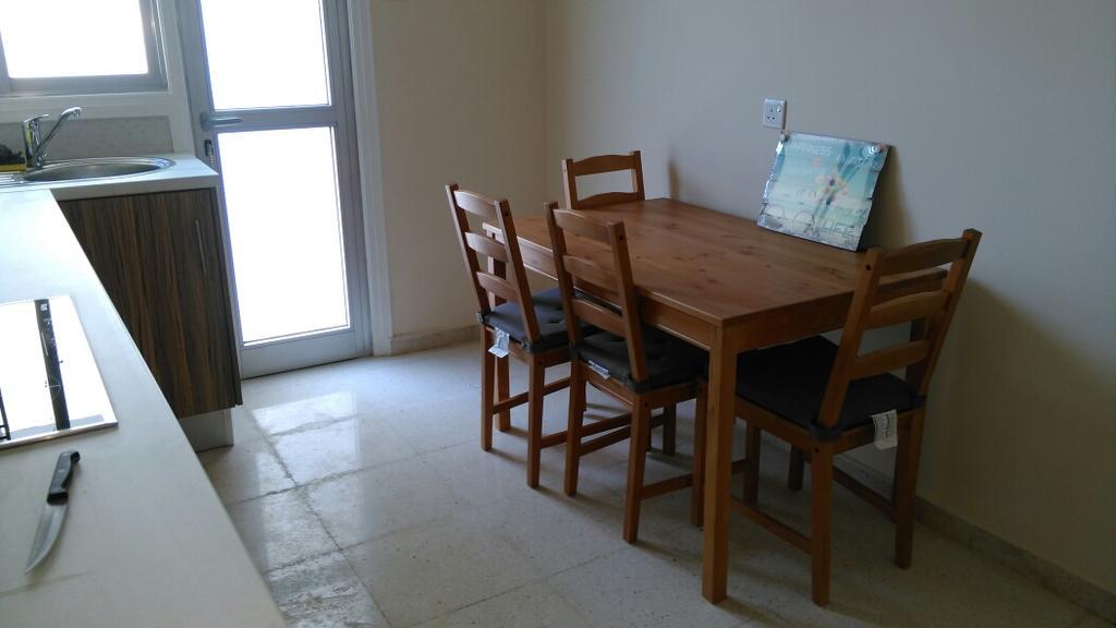 Modern City Center Apt Larnaca Exterior foto